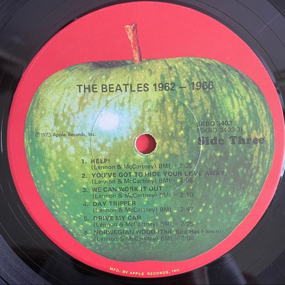The Beatles 1962-1966 Vinyl Record - Picture 14 of 16